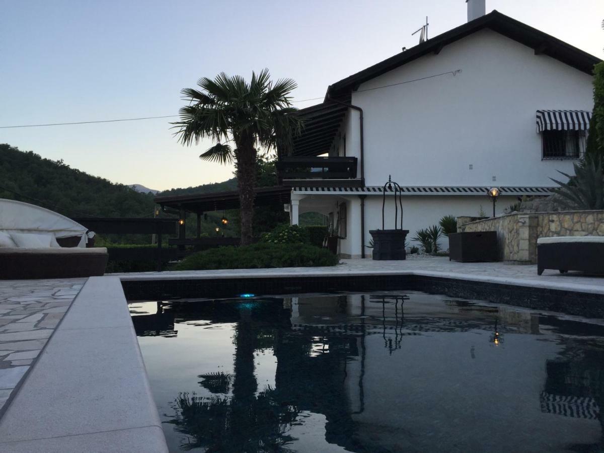 Vila "Zatka" Villa Veprinac Exterior foto